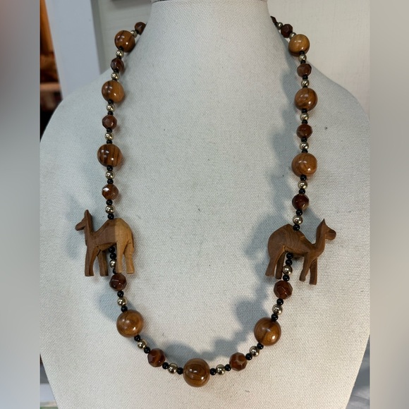 Three neutral safari vibe natural elements necklaces - Picture 5 of 10